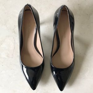 BCBGeneration shiny black pumps - size 7